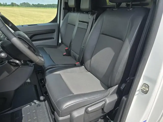 Toyota pro-ace
