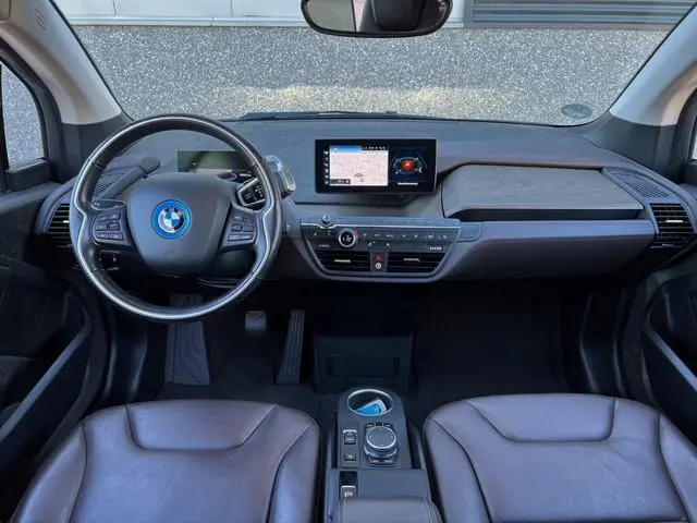 BMW i3 Executive 120Ah 42 kWh/Sunroof/Adaptive/Carplay/W-pomp/3-fase/20"