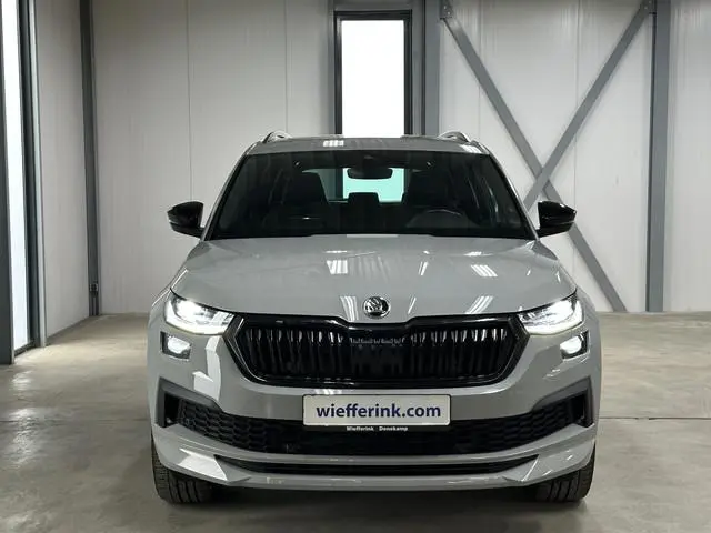 Škoda Kodiaq 1.5 TSI DSG Sportline Business 7p. | Pano | Acc | Led | Camera |