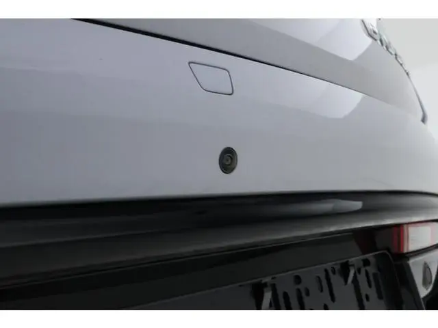 BYD SEAL