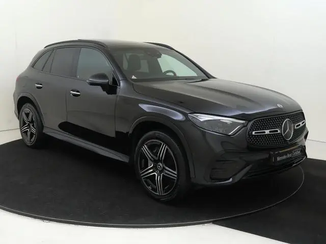 Mercedes-Benz GLC-klasse 400e 4MATIC AMG Line / Memory-Stoelen / Panaroma-dak / Trekhaak / 360Graden...