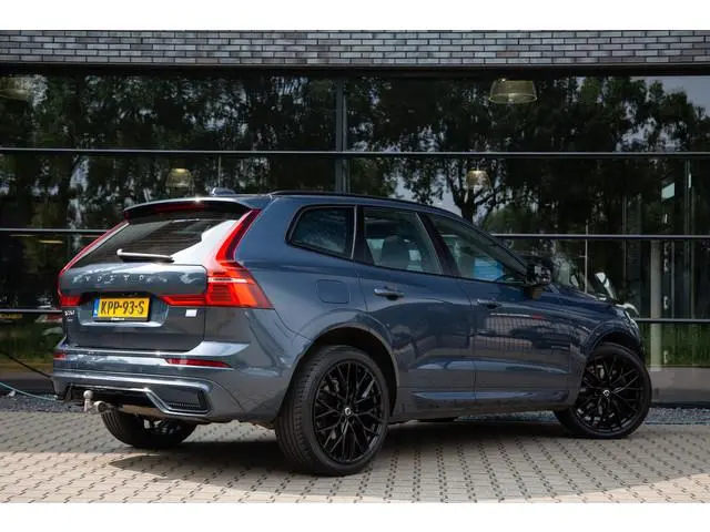 Volvo XC60 2.0 Recharge T8 AWD R-Design , Panoramadak, Trekhaak, Adap. cruise, 21 Inch Velgen