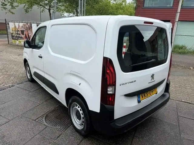 Peugeot Partner