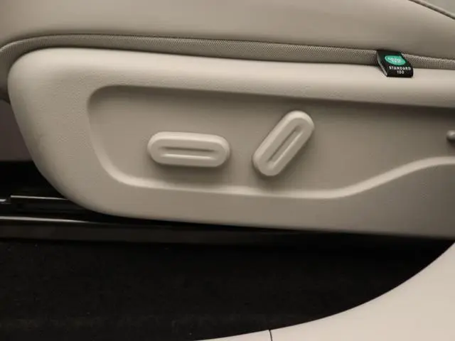 Leapmotor B10