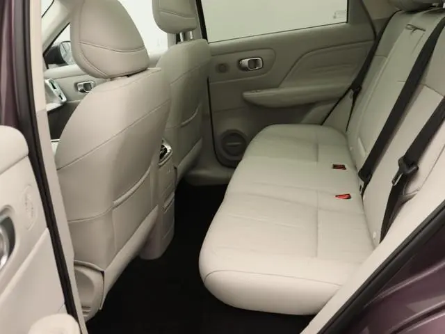 Leapmotor B10