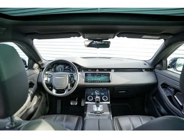 Land Rover Range Rover Evoque 2.0 P200 AWD R-Dynamic S Panoramadak Navi Leer Trekhaak