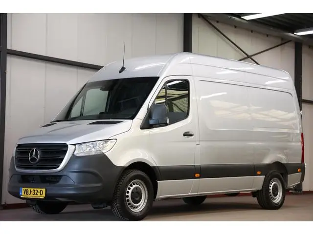 Mercedes-Benz Sprinter 316 2.2 CDI L2H2 AUTOMAAT TREKHAAK 3500KG TREKVERM