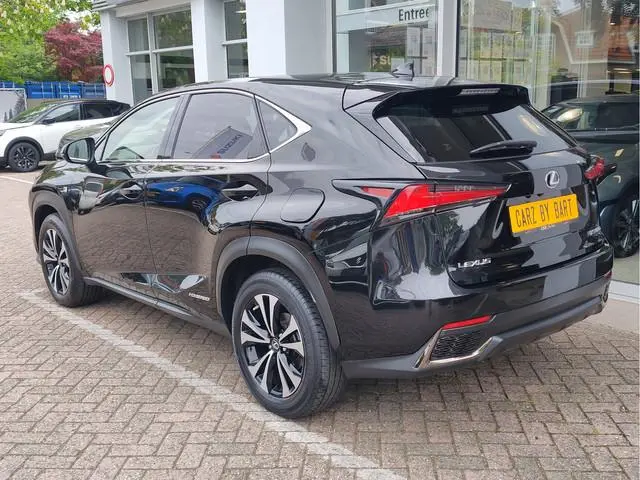 Lexus NX 300h AWD F SPORT LINE AUTOMAAT Mark Levinson | Pano | Stoelventilatie | Verw. achterbank
