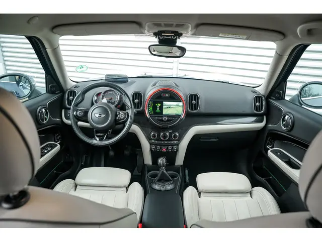 Mini Mini Countryman 2.0 Cooper D Chili Harman Kardon HUD Keyless Camera Navigatie Cruise