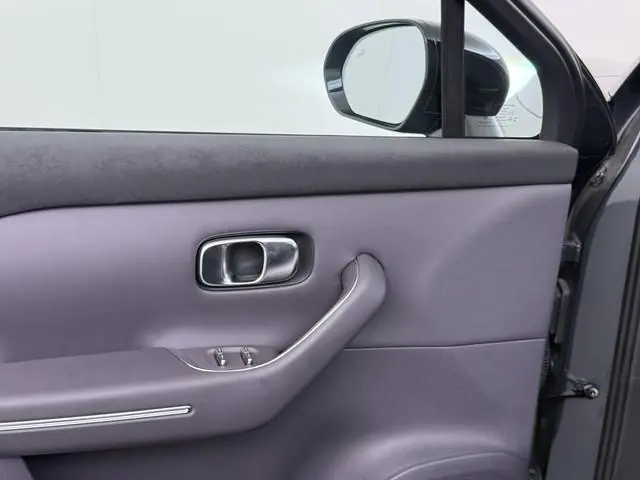 Leapmotor C10