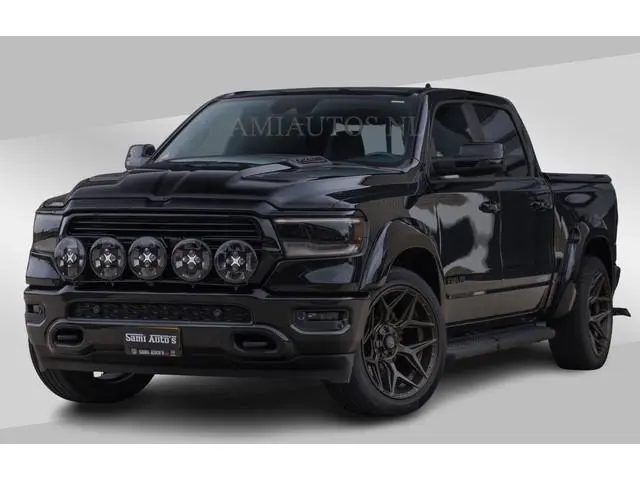 Dodge RAM BLACK OPS | 5.7 V8 HEMI | WIDEBODY HULK | OPEN UITLAAT KLEP | ZEER DIK | DUBBELE CABINE |...