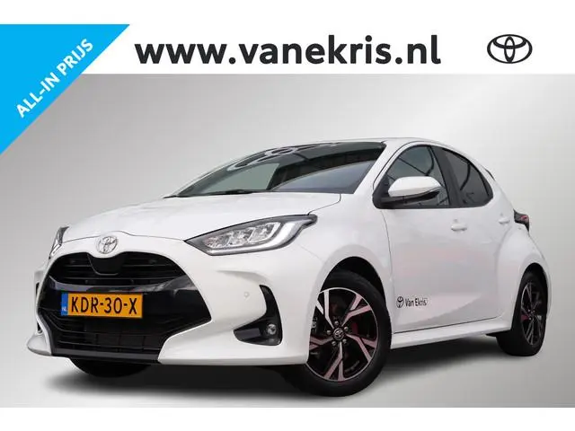 Toyota Yaris 1.5 Hybrid 115 Dynamic, Comfort pack, BSM, Stoel en stuurverwarming, Lendesteun, Apple...