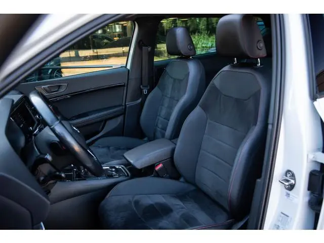 SEAT Ateca 1.4 EcoTSI FR , Trekhaak, Pano, 360-camera, Adap. Cruise, Carplay, Seat Sound