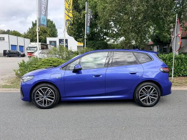 BMW 2-serie Active Tourer 225e xDrive 245PK M-Sport•Massage•ACC