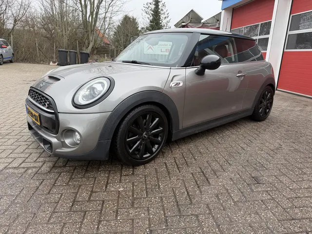 MINI Cooper S