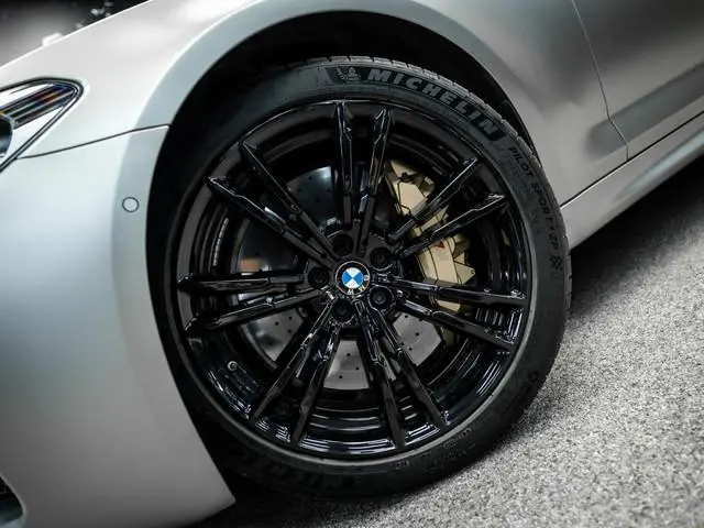 BMW M5