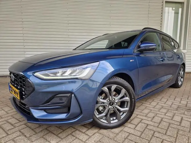 Ford Focus Wagon 1.0 EcoBoost Hybrid ST Line X