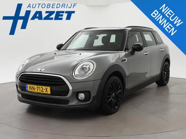 MINI Clubman 1.5 COOPER 136 PK MOONWALK GREY + ZWART DAK | 17 INCH ZWARTE VELGEN | LED | NAVIGATIE