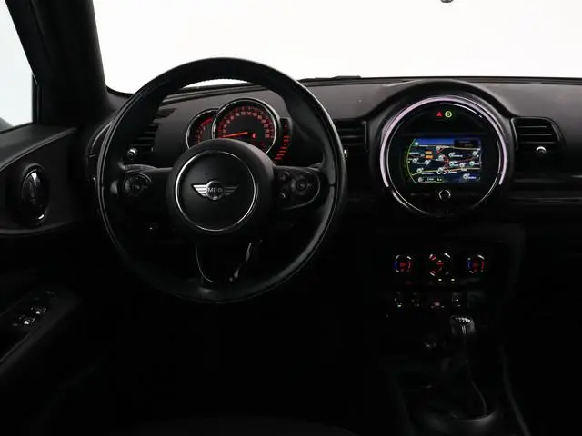 MINI Clubman 1.5 COOPER 136 PK MOONWALK GREY + ZWART DAK | 17 INCH ZWARTE VELGEN | LED | NAVIGATIE