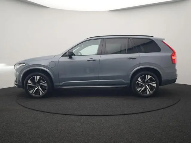 Volvo XC90 T8 Recharge AWD R-Design Long Range PHEV 456pk Dealer O.H | Adaptive Cruise | Camera | Le...