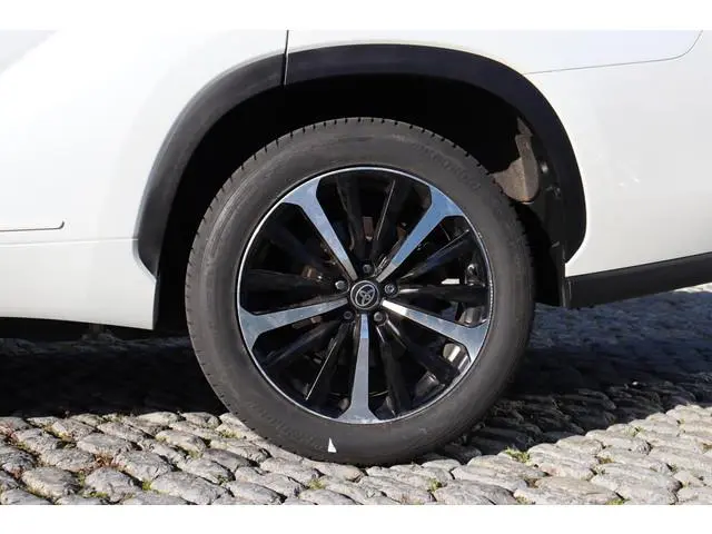 Toyota highlander