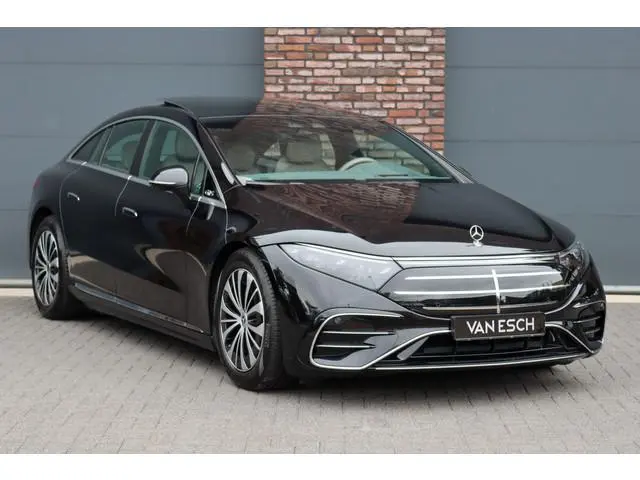 Mercedes-Benz EQS