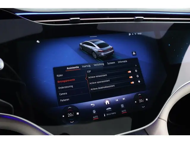 Mercedes-Benz EQS