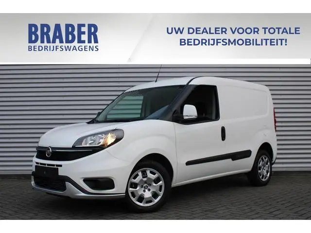 Fiat Dobló Cargo 1.6 MJ L1H1 S Trekking | Nieuw | Airco | Camera | Cruise | Navi | Apple Carplay/And...