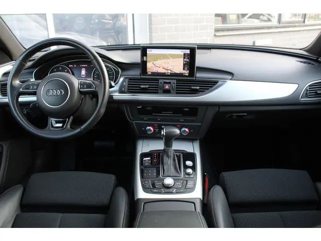 Audi A6 Avant 2.0 TFSI S-Line / Automaat / Navigatie / 1ste eigenaar / NAP