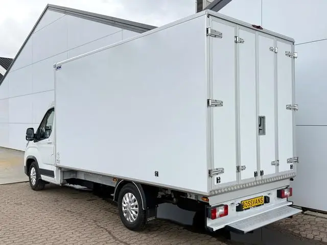 Maxus eDeliver9