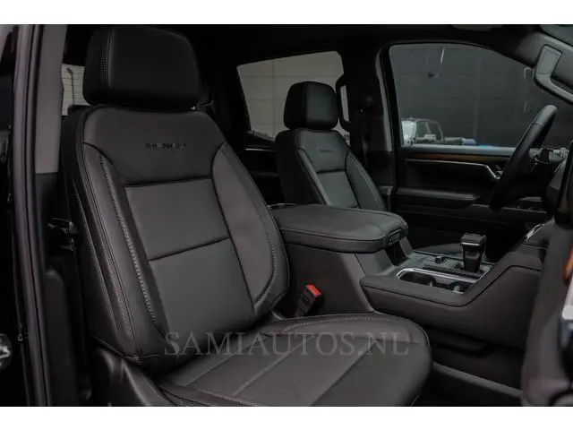 GMC Sierra