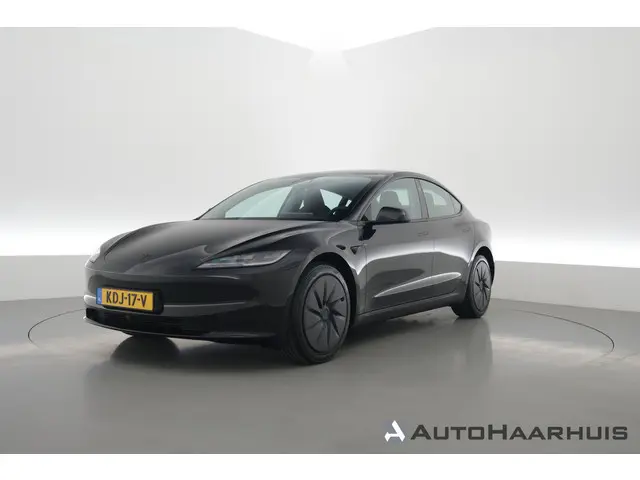 Tesla Model 3 Standard RWD 60 kWh | Rijklaar! | Pano | Camera | Stoelverw. | Navi | Elek. Stoelen |...
