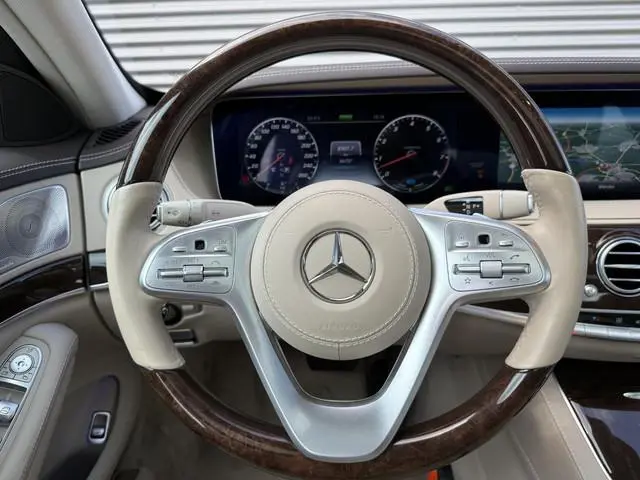 Mercedes-Benz S-Klasse