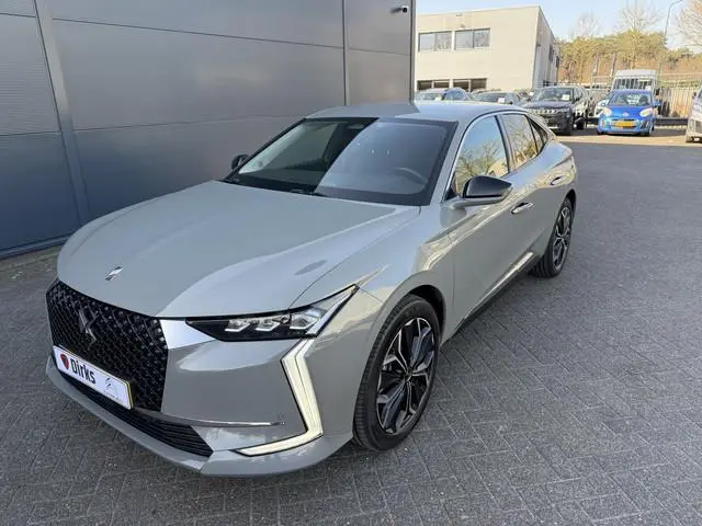 DS DS 4