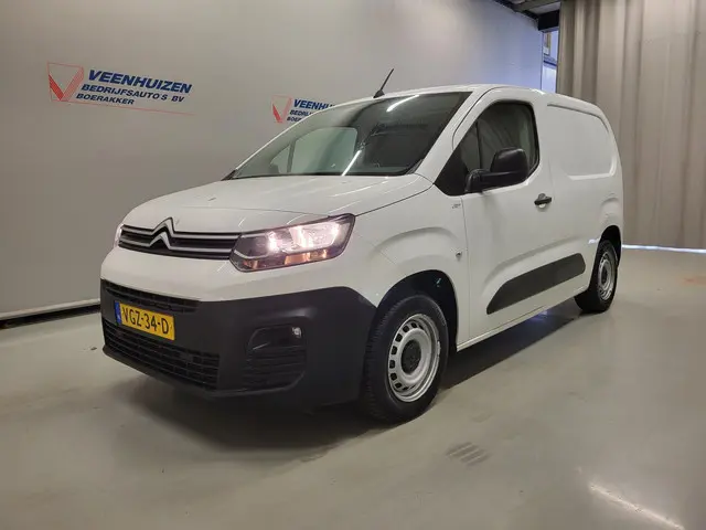 Citroën Berlingo 1.2PureTech 111pk Benzine!